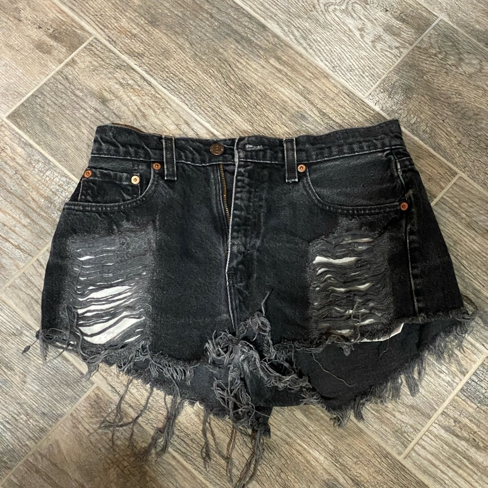 Vintage Levi’s shorts